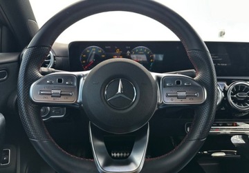 Mercedes Klasa A W177/V177 2022 Mercedes-Benz Klasa A OFERTA BLACK WEEK 1.4 Hybryda 218M AT AMG Line FV23, zdjęcie 10