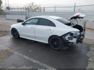 Mercedes CLA C118/X118 2021 Mercedes-Benz CLA 250 2021 2.0 Benzyna 221KM, zdjęcie 3