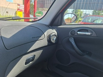 Alfa Romeo 147 Hatchback 1.6 i 16V T.Spark 120KM 2002 Alfa Romeo 147, zdjęcie 16