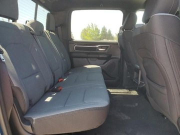  RAM 1500 2023, 5.7L, 4x4, BIG HORN, od ubezpieczalni 5.7 Benzyna 395KM, zdjęcie 8