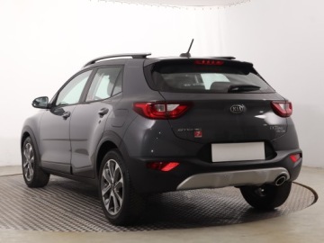 Kia Stonic I Crossover 1.0 T-GDI 100KM 2020 Kia Stonic 1.0 T-GDI, Salon Polska, Serwis ASO, zdjęcie 3
