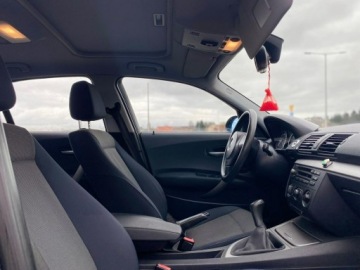 BMW Seria 1 E81/E87 Hatchback 5d E87 2.0 118i 129KM 2006 BMW 118 Benzyna 2.0 - Klimatyzacja - 241 tys km, zdjęcie 4