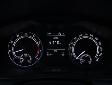 Skoda Kamiq Crossover 1.5 TSI 150KM 2022 Skoda Kamiq 1.5 TSI, Salon Polska, Serwis ASO, zdjęcie 10