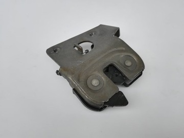 BMW E60 E90 zamek kanapy prawy 7112864
