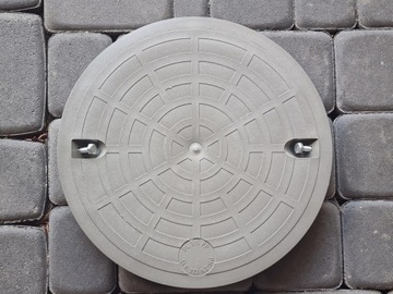 КРЫШКА ЛЮКА, СЕРАЯ КРЫШКА, 315 мм ПП, ДЛЯ СКВАЖИННОЙ ТРУБЫ