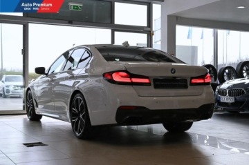 BMW Seria 5 G30-G31 2021 BMW Seria 5 530d xDriveFV23Podgrzewanie KierownicyFotel SportBMW Laserlight, zdjęcie 21