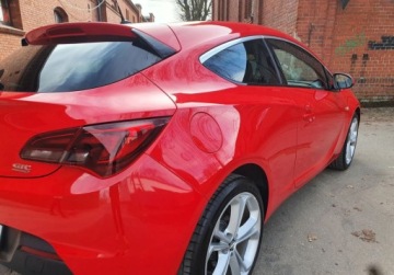 Opel Astra J Hatchback 5d 1.4 Turbo ECOTEC 120KM 2012 Opel Astra GTC Bi-Xenon Serwis GetHelp 1.4 Benzyna 120KM, zdjęcie 2