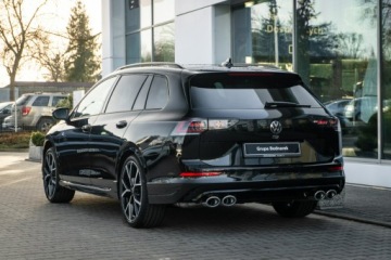 Volkswagen Golf VIII R Facelifting 2.0 TSI 333KM 2026 Volkswagen Golf Variant R 2.0 TSI 4Motion 333 KM, zdjęcie 5