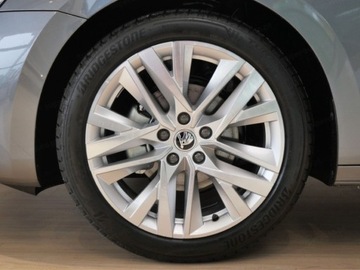 Skoda Octavia IV Liftback 1.5 TSI EVO 150KM 2026 SKODA Octavia Drive Selection 1.5 TSI mHEV DSG 150KM 2026, zdjęcie 14