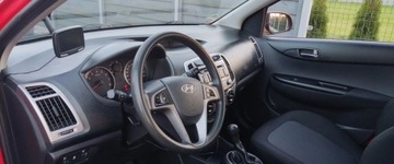Hyundai i20 I Hatchback 5d Facelifting 1.2 DOHC 85KM 2012 Hyundai i20 1.2 benz ,po lifcie ,bezwypadek ,kamera cofania 1.2 Benzyna, zdjęcie 9