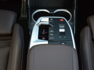 BMW X1 U11 Crossover 1.5 18i 136KM 2025 BMW X1 1.5 Benzyna 136KM, zdjęcie 33