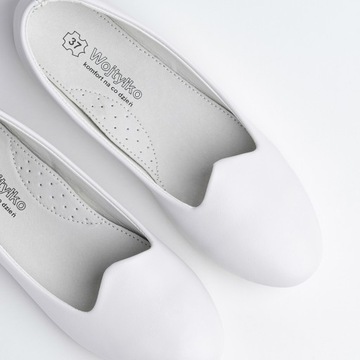 Туфли для причастия, балетки, кожаные, фигурные Войтылко