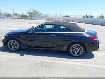 Mercedes Klasa C W206 2021 Mercedes-Benz Klasa C 300 4Matic 2021 2.0l 2.0 Benzyna 255KM, zdjęcie 2