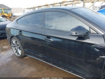 Audi A5 B10 2024 Audi A5 Sportback 2024 AUDI A5 SPORTBACK PREMIUM 45 TFSI S LINE QUATTRO S, zdjęcie 3