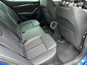 Skoda Octavia IV Liftback Plug-in  1.4 TSI iV Plug-In Hybrid 204KM 2021 Skoda Octavia 1.4TSI PHEV 204KM Style DSG l Salon, zdjęcie 9