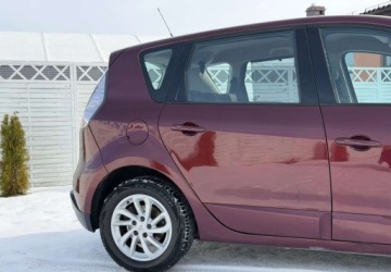 Renault Scenic III Van Facelifting 1.5 dCi FAP 110KM 2013 Renault Scenic Renault Scenic dCi 110 EDC Dynamique 1.5 Diesel 110KM, zdjęcie 29