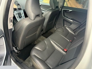 Volvo XC60 II 2017 Volvo XC 60 2.0 Diesel 149KM 2017r bezwypadkowy, zarejestrowany, zdjęcie 5