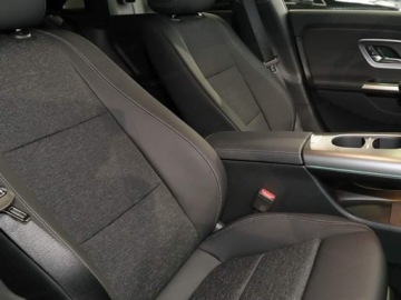 Mercedes CLA C118/X118 2025 MERCEDES-BENZ CLA 200 Progressive Sedan 1.5 (163KM) 2025, zdjęcie 5