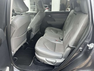 Toyota Highlander III 2.5 248KM 2020 Toyota Highlander 2.5 Executive Salon PL ASO FV23 2.5 Hybryda 248KM, zdjęcie 13