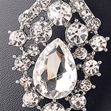 женский комплект ювелирных изделий, комплект серег-ожерелья,