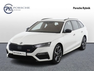 Skoda Octavia IV Kombi 2.0 TDI SCR 200KM 2023 Skoda Octavia Combi 2.0TDI 200KM ACC Hak Matrix Sm