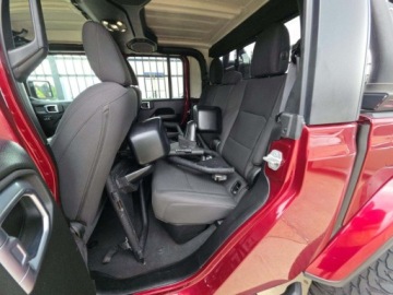 Jeep Gladiator 2021 Jeep Gladiator Sport S 2021 3.6 Benzyna 285KM, zdjęcie 9