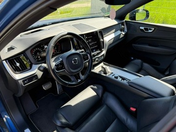 Volvo XC60 II Crossover D5 235KM 2020 Volvo XC 60 2.0D5 235KM R-Design Najbogatsza wersj, zdjęcie 11