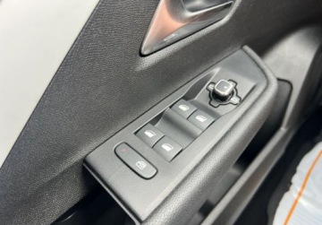 Opel 2024 Opel Astra Klimatyzacja automatyczna Multimedia 1.2 Benzyna 110KM, zdjęcie 17