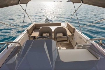 Новая моторная лодка Atlantic Marine 750 Open на 12 человек