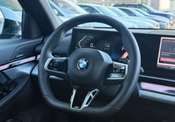 BMW Seria 5 G90-91 2025 BMW Seria 5 I wlasciciel M Sport Hak Gwarancja Bezwypadkowy FVAT23, zdjęcie 18