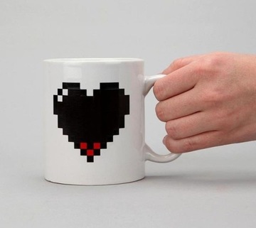 КРУЖКА-СЕРДЦЕ, МЕНЯЮЩАЯ ЦВЕТ ПИКСЕЛА