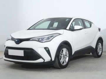 Toyota C-HR I Crossover Facelifting 1.8 Hybrid 122KM 2022 Toyota C-HR 1.8 Hybrid, Serwis ASO, Automat, zdjęcie 1