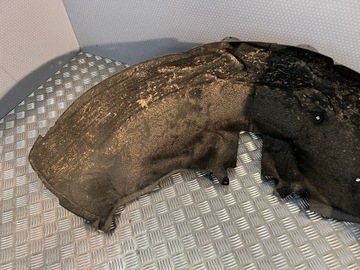 ORIGINÁLNÍ PODBĚH LEVÉ ZADNÍ LEVÝ PORSCHE MACAN 95B810971G