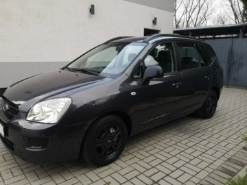 Kia Carens III 2.0 i 16V 144KM 2008 Kia Carens 2,0 16v 144KM Klimatyzacja Alu Felgi, zdjęcie 9