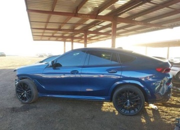 BMW X6 G06 2023 BMW X6 2023, 3.0L, 4x4, od ubezpieczalni 3.0 Benzyna 335KM, zdjęcie 2