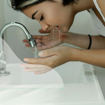 OCHRONNE EKRANIKI Z AKRYLU WANNY I UMYWALKI BEZPIECZNE I PRZEZROCZYSTE