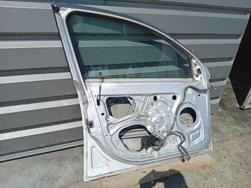 DVEŘE LEVÉ PŘEDNÍ OPEL VECTRA C