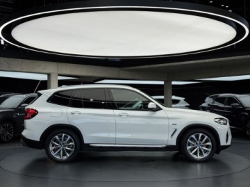 BMW X3 G01 SUV Plug-in Facelifting 2.0 30e 292KM 2022 BMW X3 xDrive30e Plug In Kamera CarPlayAndroid Auto Podgrzewane fotele, zdjęcie 36