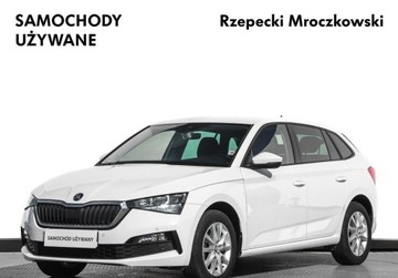 Skoda Scala Hatchback 1.0 TSI 110KM 2021 Skoda Scala 1.0 TSI 110KM Ambition SmartLink Czujniki Parkowania Autoalarm