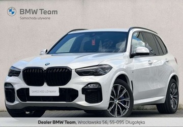BMW X5 G05 SUV 3.0 30d 265KM 2020 BMW X5 xDrive40d, 340KM, M pakiet, 12-msc gwaran. 3.0 Diesel 340KM