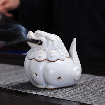 Ceramiczna pomyślna kadzielnica lwa bestii