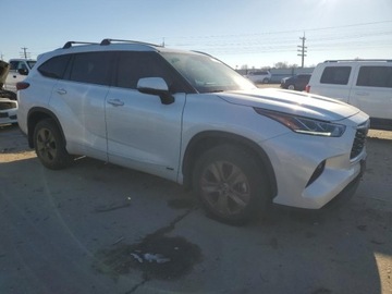 Toyota Highlander III 2022 Toyota Highlander Hybrid XLE 2022 2.5l 2.5 Hybryda 243KM, zdjęcie 4