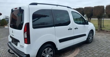 Citroen Berlingo II Combi Facelifting 2015 1.6 BlueHDi 120KM 2016 Citroen Berlingo Citroen Berlingo Multispace BlueHDi 120 SampS XTR 1.6, zdjęcie 19