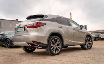 Lexus RX IV 2021 Lexus RX Lexus RX IV Lexus RX350 IV 3.5 RX350 V6 277KM 3.5 Benzyna 277KM, zdjęcie 5