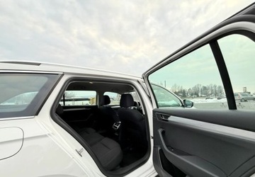 Skoda Superb III Kombi Facelifting 2.0 TDI SCR 150KM 2021 Skoda Superb Skoda Superb 2.0 TDI SCR Ambition 2.0 Diesel 150KM, zdjęcie 25