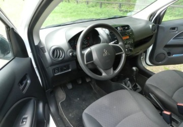 Mitsubishi Space Star Hatchback 5d 1.0 71KM 2016 Mitsubishi Space Star maly tani niezawodny SERWISOWANY Benzyna 71KM, zdjęcie 17