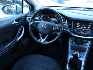 Opel Astra K Sports Tourer 1.6 CDTI 136KM 2017 Opel Astra 1.6 CDTI, Salon Polska, Serwis ASO, zdjęcie 6