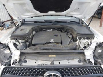 Mercedes GLC C253 2021 Mercedes-Benz GLC 2021 MERCEDES-BENZ GLC 300 4MATIC COUPE 2.0 Benzyna 255KM, zdjęcie 9