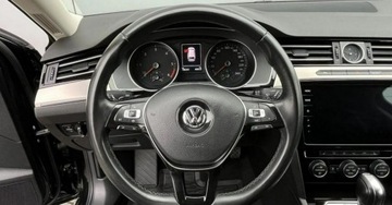 Volkswagen Passat B8 Variant 2.0 TDI BlueMotion SCR 190KM 2019 Volkswagen Passat 4-Motion Automat Navi Parktronic Kamera Alcantara, zdjęcie 18