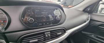 Fiat Tipo II 2019 Fiat Tipo 2019r, 1.4 LPG. Uszkodzony przod i tyl. Jezdzi. 1.4 90KM, zdjęcie 10